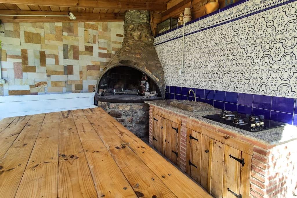Casa Rural Tozolosolobos Otero de Bodos Exteriör bild