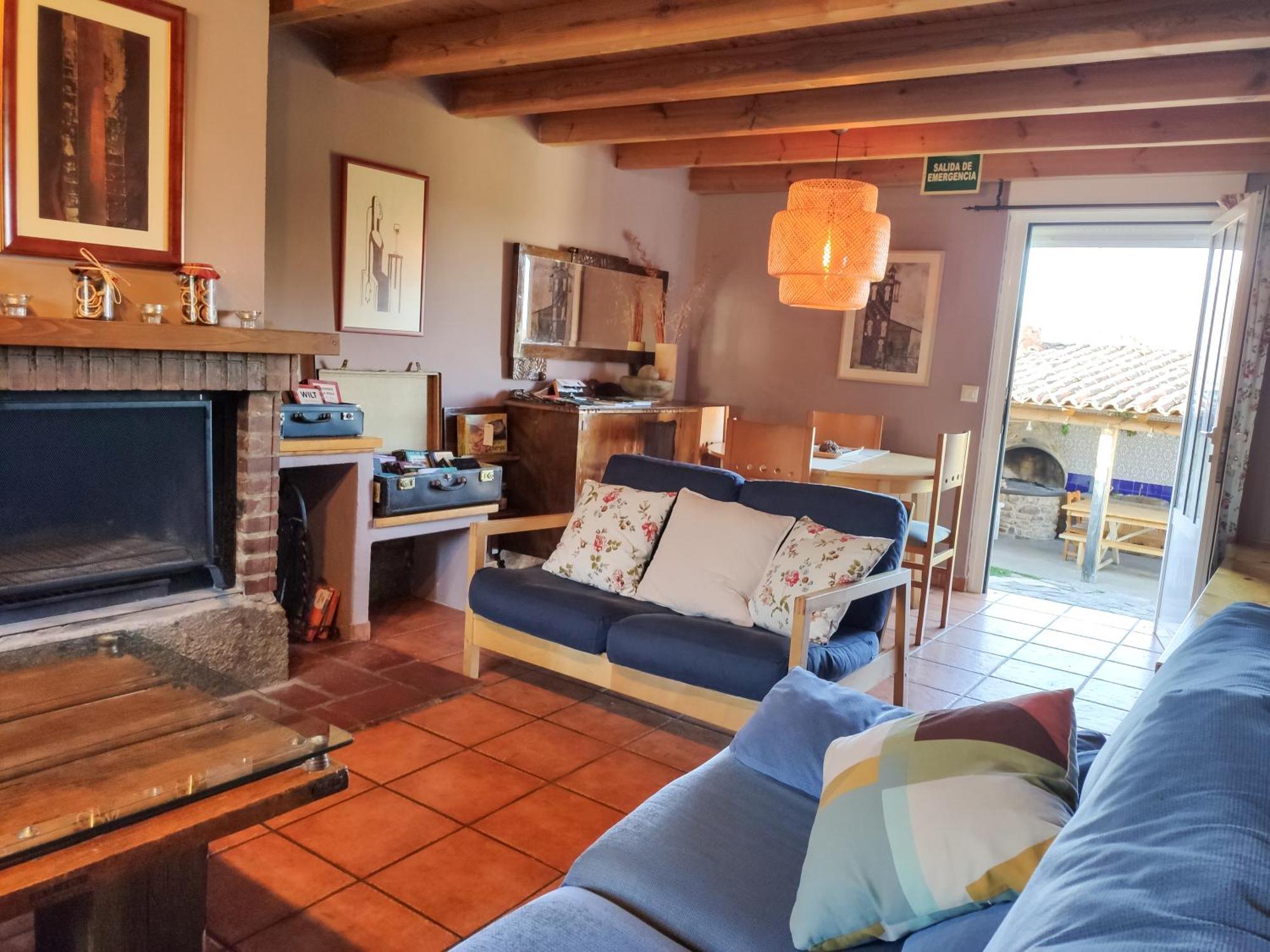 Casa Rural Tozolosolobos Otero de Bodos Exteriör bild